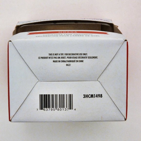 NEW Hallmark 2022 Disney Princess MOANA Christmas Ornament Hanging - Picture 5 of 7